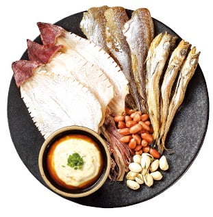 호프집서 가볍게 마른안주만 시켰다가…직장인들 당혹