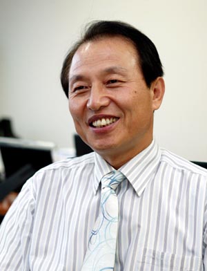 [이사람] “월마트서도 한국中企제품 곧 구입가능”