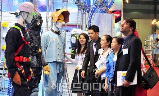 [포토뉴스]산업안전장비 한곳에…