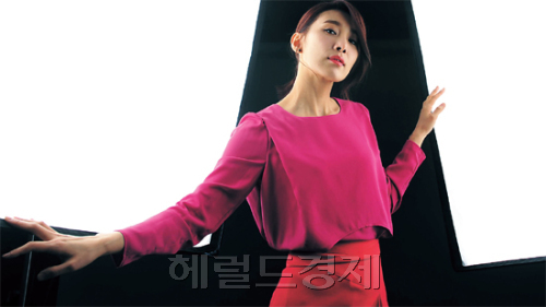 두 얼굴의 모가비…“반전 열쇠는 제 손에 있죠”