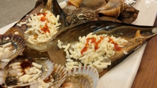 부천·중동맛집, 깔끔하고 신선한 조개구이 무한 리필 인기