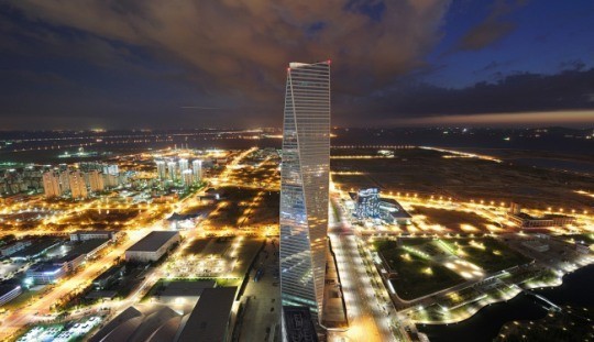 305m 동북아무역센터(NEAT Tower), 인천 송도국제도시 랜드마크로 우뚝 서다