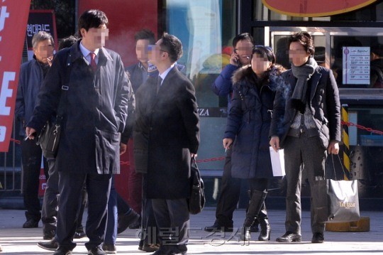 “저, 담배 한 대만…” 이러면 요즘엔 정말 ‘무개념族’