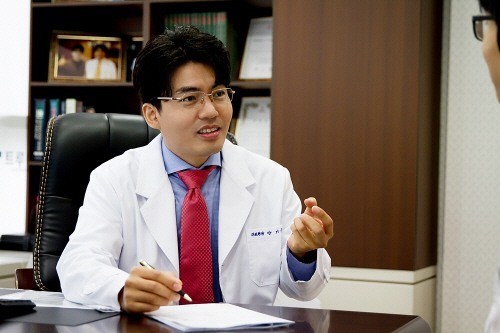 트루맨남성의원, 2015년 아포렉스 식스팩 세미나 개최
