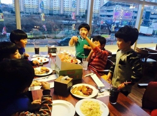 광주 맛집 돈페 하남점, 가족모임 및 아이 생일잔치 장소로 ‘인기’