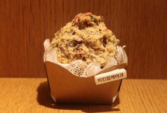 [김현경의 주주클럽] 삼겹살보다 비싼 ‘개껌’…반려동물 먹거리도 ‘프리미엄’ 열풍