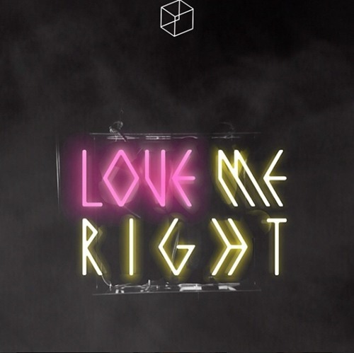 엑소 Love Me Right 공개 전 백현, 치킨 먹으면서 봐야지