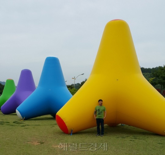한글 화가 금보성, 작가 발굴부터 전시기획까지... 팔방미인