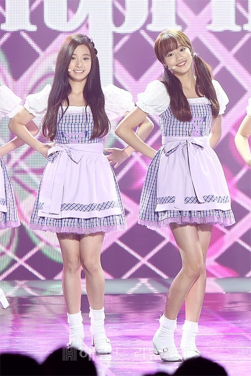 [포토] 에이프릴 현주-나은, 소녀감성 헤어스타일