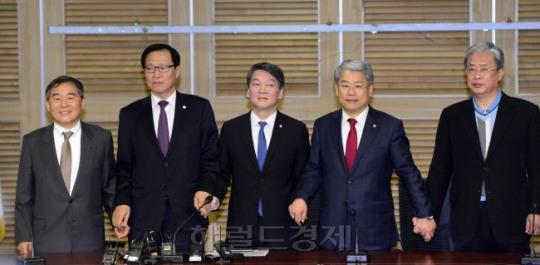 ‘안철수 신당 2.0’ 2월 설 전 출범…“새정치연합과 연대 없다”