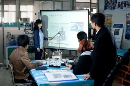 ‘취업률 90%’ 상의 인력개발원에 도전하세요