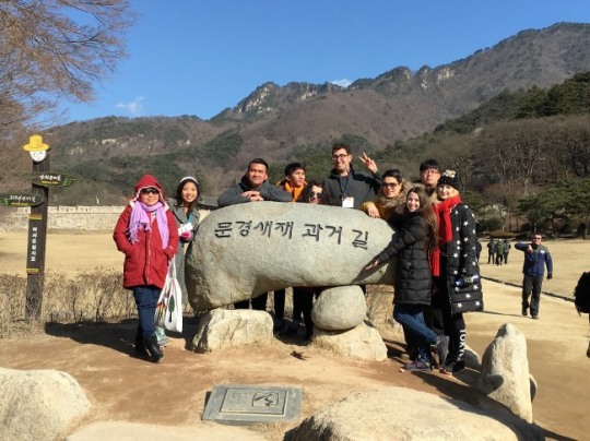 쉬워진 외국인의 한국 시골여행…“엄지 척, K트레블 버스!”