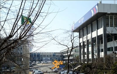 당신의 ‘작은결혼식’ 사연을 공모하세요