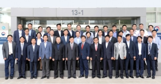 [헤럴드 포토]정만기 산업통상자원부 1차관 이임식