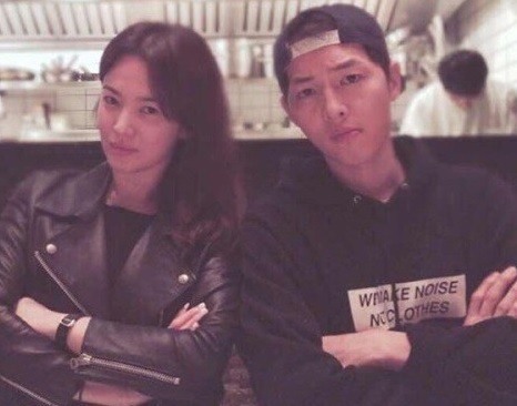 中 매체 “송혜교·송중기 발리서 목격”…‘송송커플’ 또 열애설