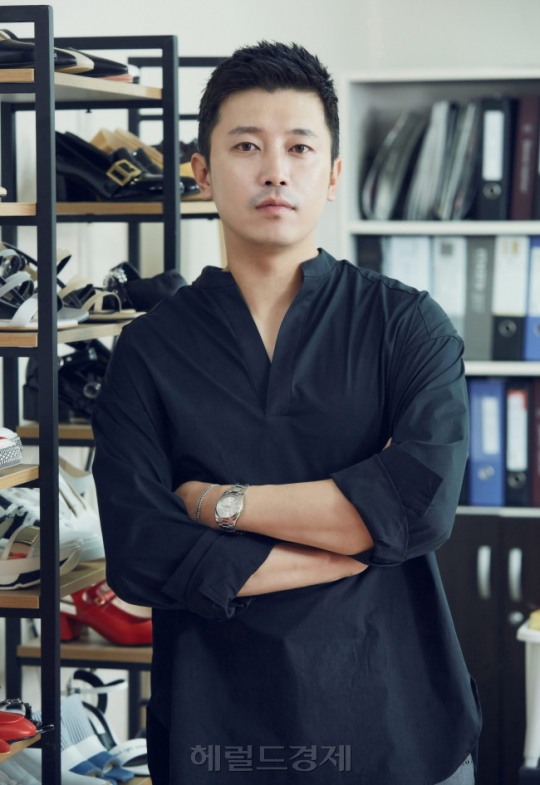 “헐리우드 스타들의 선택, ‘레이첼콕스’와 ‘렉켄’ 동시 출격한 글로벌 브랜드로 각광”…㈜스타웍스컴퍼니 신대영 대표