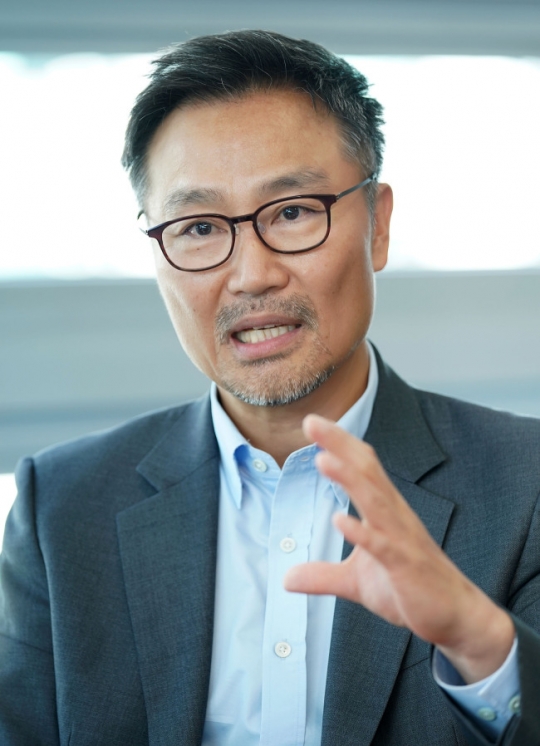 [인터뷰] 신발끈 다시 묶은 한국피자헛…“변화는 꾸준히, 도입은 맨 먼저”
