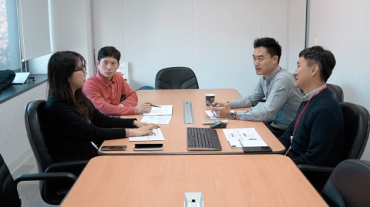 [인스파이어]잘나가는 반도체 회사 직원이 어르신들을 만나 깨달은 것들