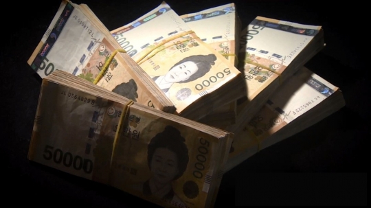 전북경찰청장 친형 분실 돈다발 행방, 한 달째 ‘오리무중’
