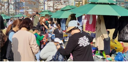 경기평화광장, 웹툰 전시 및 특강·장터·음악공연 등 풍성