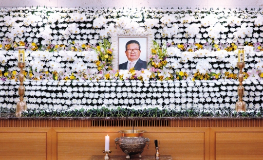 [구자경 LG 명예회장 내일 발인]화학·전자산업 기틀 마련…‘럭키금성’→‘글로벌 LG’ 이끈 ‘거목’