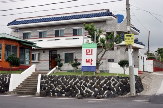 “돈 없으면 귀촌 말란 격” 청년 스타트업 유입 가로막는 농어촌법 개정안