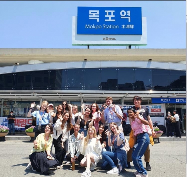 관광도시 꿈꾸는 목포, 해외 관광객 유치 ‘스타트’