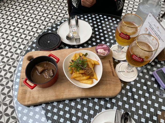 이태원에 다시 뜬 오비맥주 ‘프리츠 아르투아’ [언박싱]