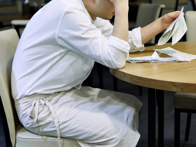 “코인하려고 1억5천 대출받았어요” 개인회생 급증…연체율, 어찌할꼬[머니뭐니]