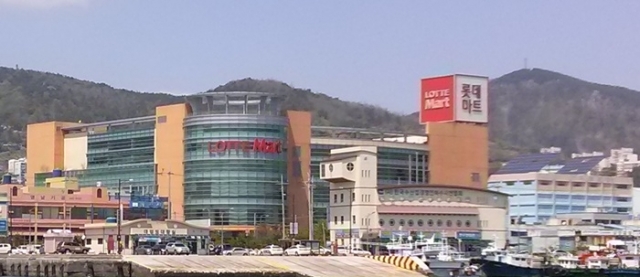 여수 대형마트 의무휴업일 평일 전환 찬성 45%
