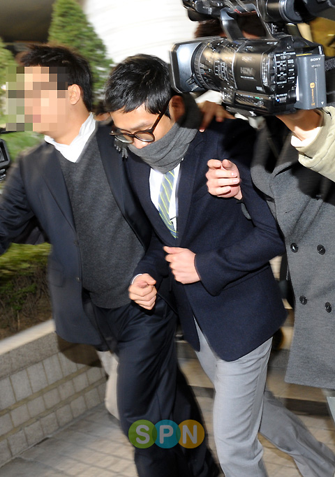 [포토]`고의발치 의혹` 고개 숙인 MC몽