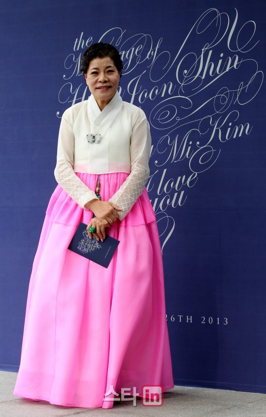 [포토]박술녀 `결혼식 드레스코드는 한복이죠`