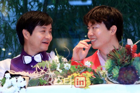 [포토]이야기 나누는 김조광수-김승환