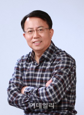 ‘노래로 일자리 창출 전파’..김록환 산업인력公 실장