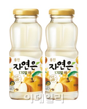 [이거 먹어봤니?] 웅진식품, 국산 배로 만든 ‘자연은 170일 배’