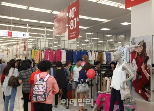 [포토]롯데팩토리아울렛 인천점 오픈-4