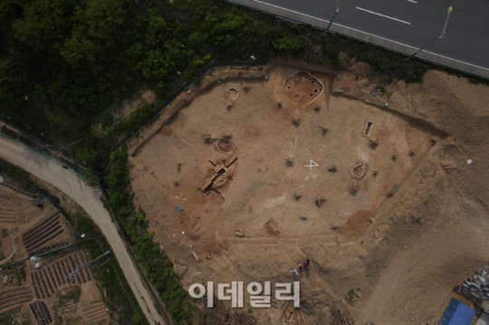용인 주유소 신축 부지서 한성백제 와당 출토