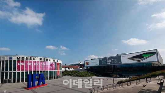 [IFA 2015]삼성전자, 다채로운 옥외광고 손님맞이