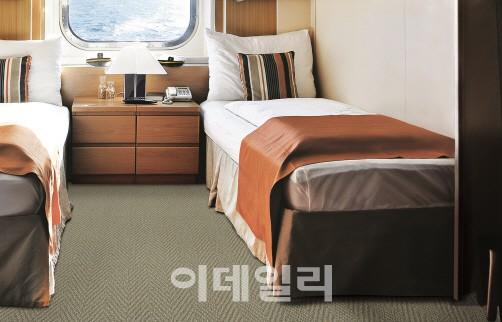 LG하우시스, 업계 최초 선박용 바닥재 제조 신기술 인증 취득