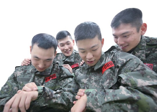 웨어러블 채워 훈련병 위치추적·건강관리…논산 육군훈련소 상전벽해