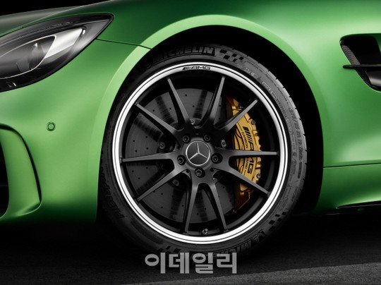 [포토]벤츠 AMG GT-R, 타이어 휠