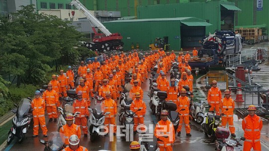 삼성重, 아침·저녁밥 천원씩 받기로..근무복도 절반만 지급