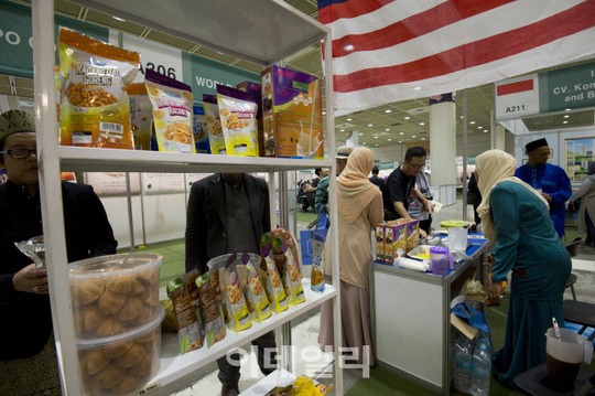 [포토]할랄 식품 둘러보고 가세요