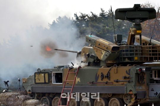 육군, 北 무인기 잡는 비호복합 첫 실사격