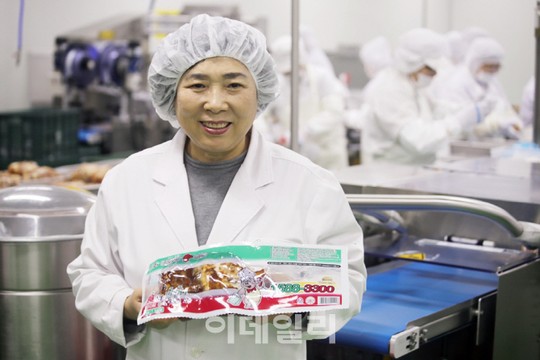 국내 최대 족발업체 일군 여장부…신신자 장충동왕족발 대표