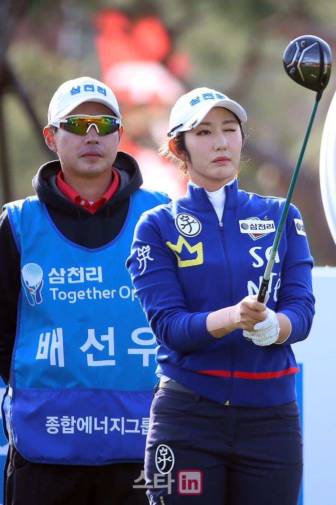[포토] 배선우, 주시로 보는 목표 지점