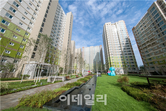 [건설산업대상]포천 아이파크..대지면적 40%를 조경으로