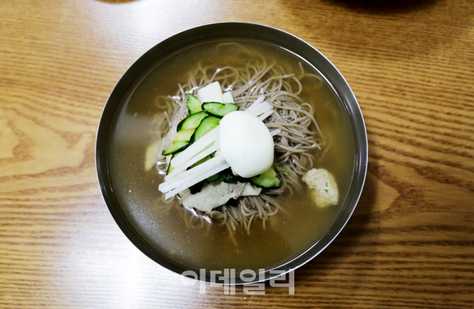 [여행] 통닭부터 냉면까지…대구 원조를 맛보다