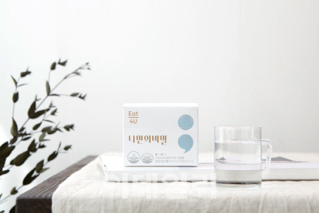 유튜버표 만두·신발, 기업 손잡고 날았다