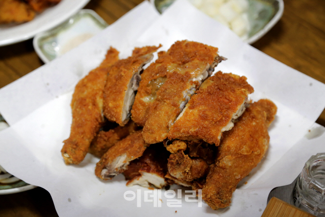[강경록의 미식로드] 치킨의 성지 대구 3대 통닭집